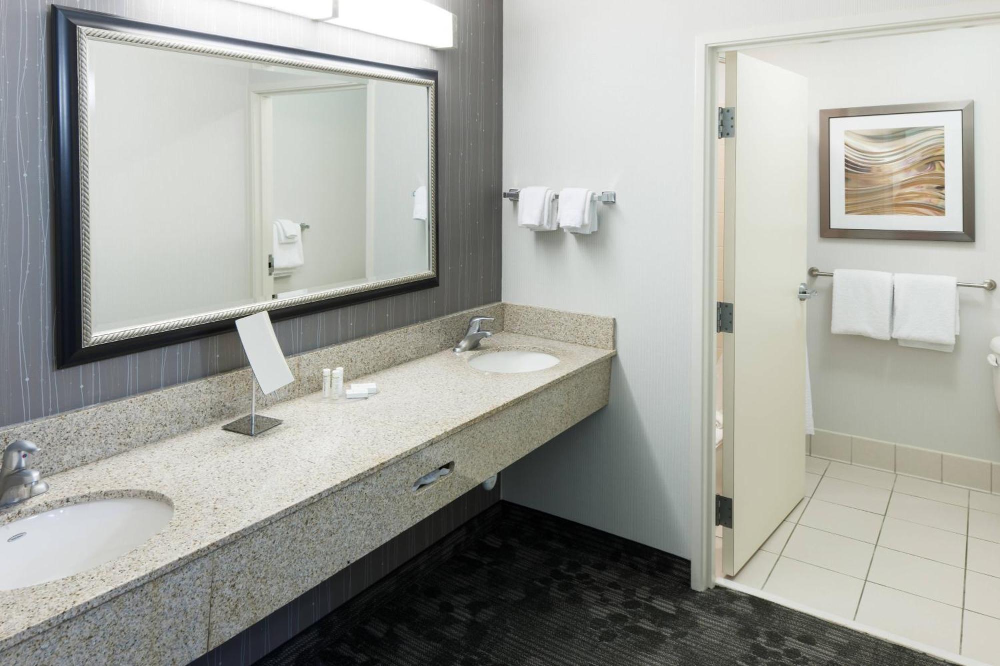 Courtyard By Marriott Hattiesburg Kültér fotó